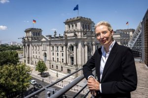 German Far Right Leader Seeks To Restore Russian Ties
