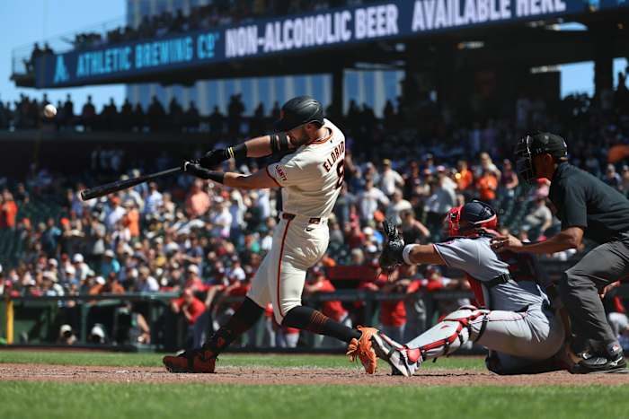 Giants Rally To Beat Nationals