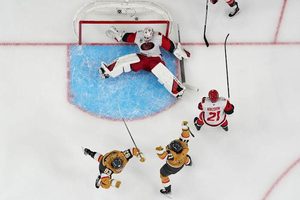 Golden Knights Secure Thrilling 5 4 Double Overtime Win Against Hurricanes