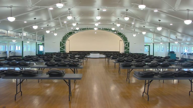 Green Bay S Bay Beach Pavilion Reopens