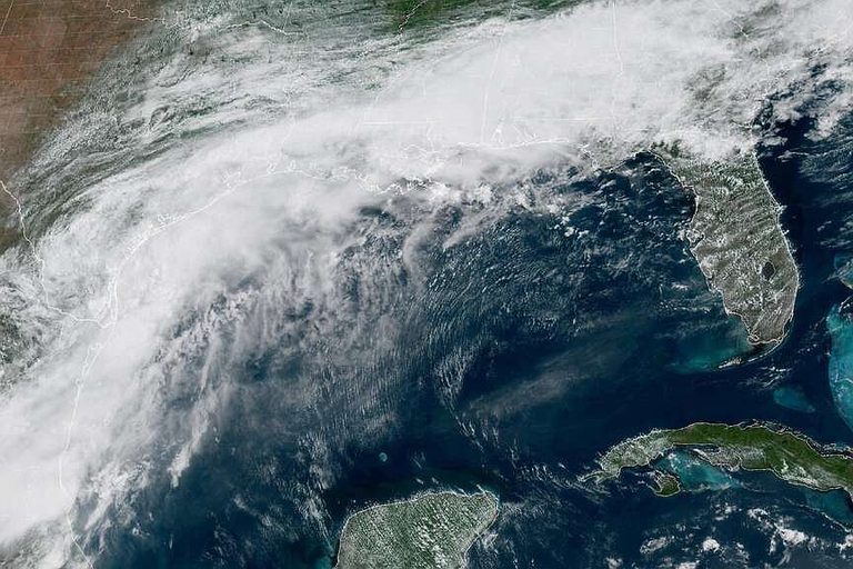 Gulf Coast Storm Threatens Texas Louisiana