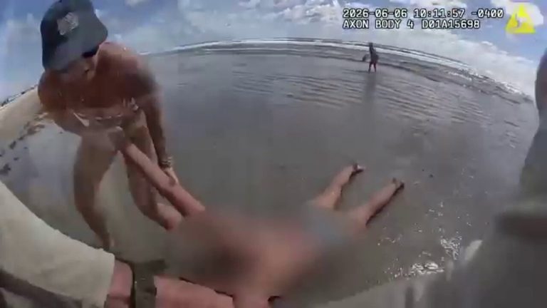 Heroic Florida Deputies Rescue Unresponsive Woman From Ocean