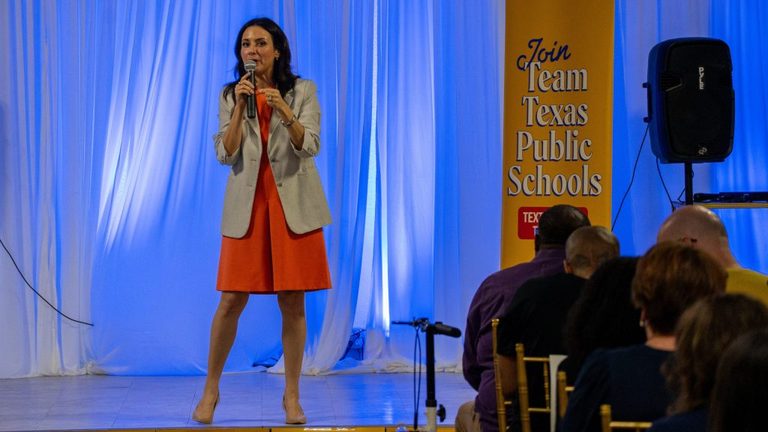 Hinojosa Bets On Public School Frustration In Governor Bid