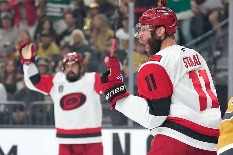 Hurricanes Even Series With Golden Knights