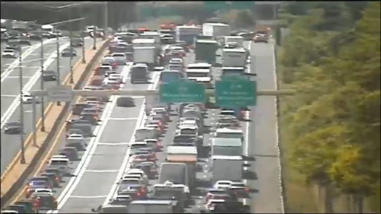 I 91 South Closed In Windsor After Tractor Trailer Crash