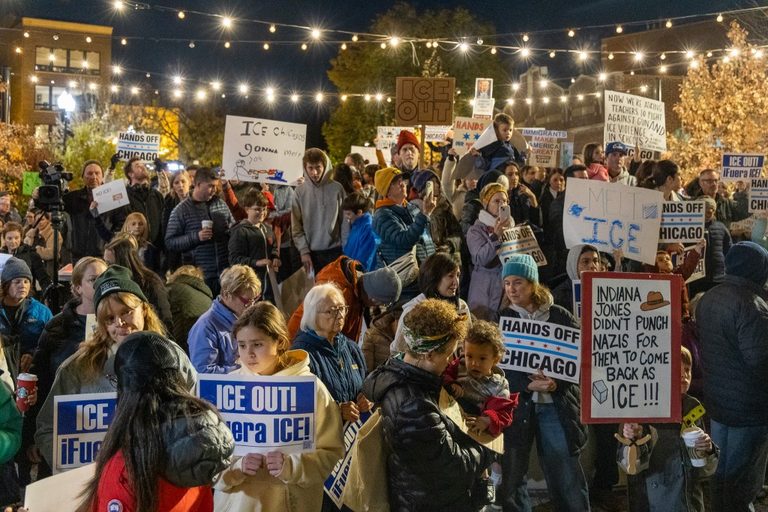 Illinois Immigrants Find Success Challenging Detention