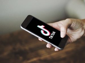 Indiana Enacts Bell To Bell Cell Phone Ban