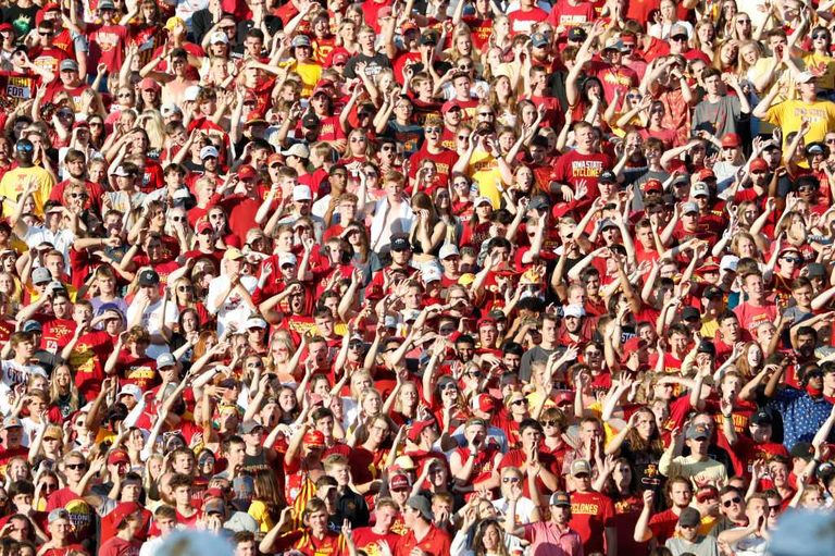 Iowa State To Sell Alcohol At Games