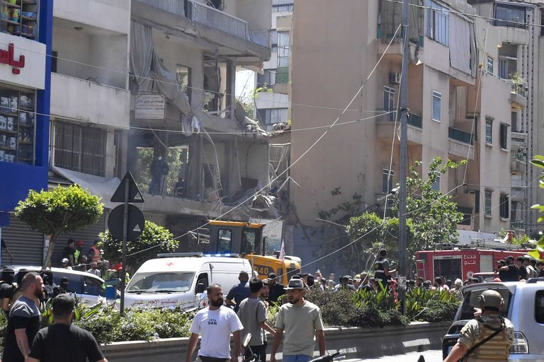 Israel Strikes Beirut Suburbs Amid Us Iran Deal Talks