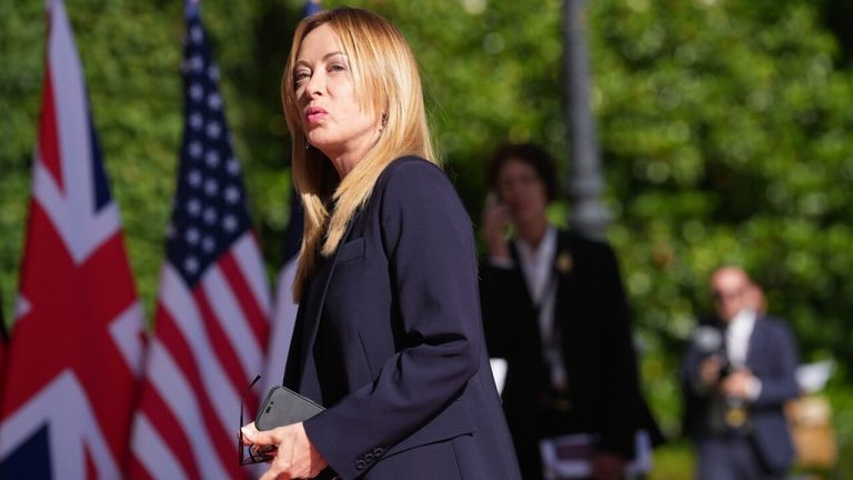 Italy Denies Trump S Claim Of Photo Request