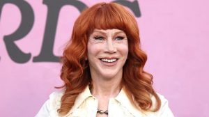 Kathy Griffin Clarifies Old Photo With Trump