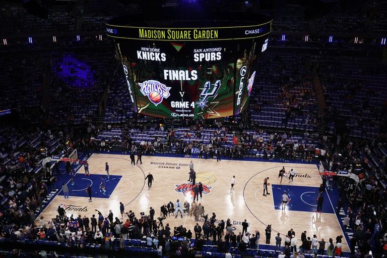 Knicks Owner Slams Nyc Mayor Over Nba Finals Security