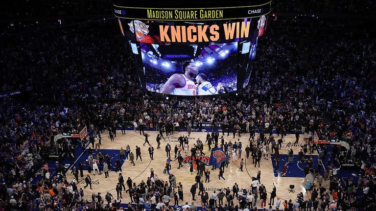 Knicks Poised To Close Out Spurs