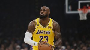 Lebron James Leaves Lakers