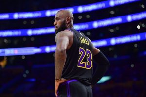 Lebron James To Leave Lakers