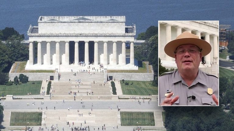 Lincoln Memorial Undercroft Opens