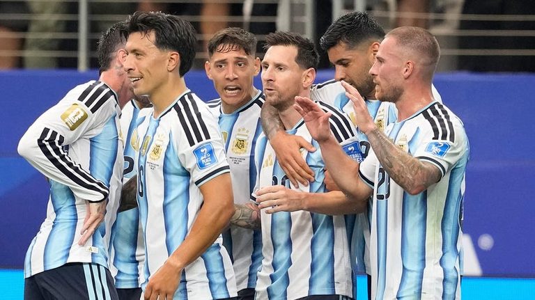 Lionel Messi Sets World Cup Goal Scoring Record