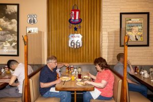 Lou Mitchell S A Chicago Institution