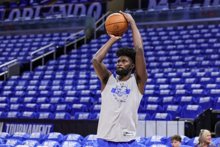 Magic Waive Forward Jonathan Isaac