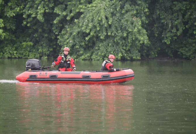 Man Drowns In White River