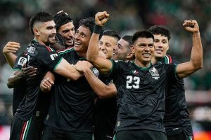Mexico Advances To World Cup Knockout Stage