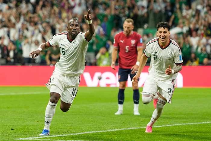 Mexico Wins World Cup Group Stage
