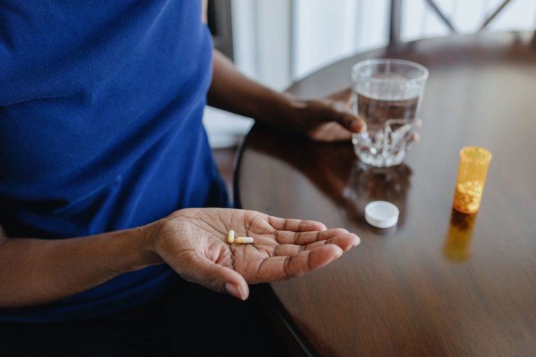 Middle Aged Americans Struggle With Medication Dosage