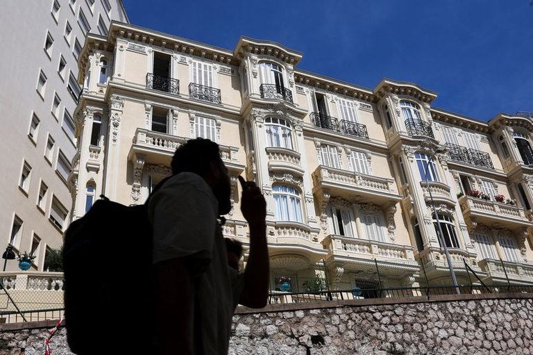 Monaco Blast Injures 3