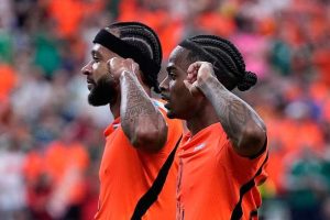 Netherlands Wins 3 1 Over Tunisia