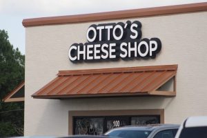 New Braunfels Cheese Shop Adds Drive Thru