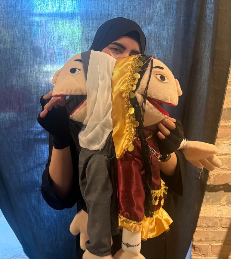 New Haven Students Create Puppet Show