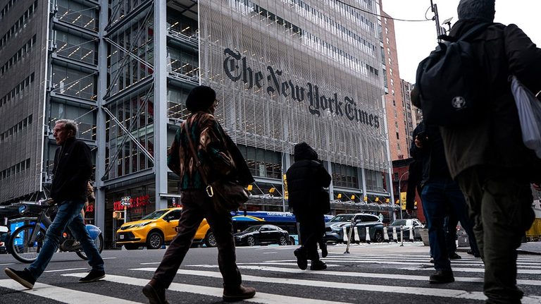 Ny Times Faces Backlash Over Trans Dad Article