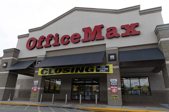 Officemax In Merriam Announces Closure With Sales Underway