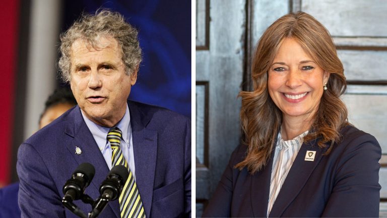 Ohio Poll Shows Democrats Leading