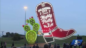 Okc Unveils Giant Cowboy Boot Sculpture