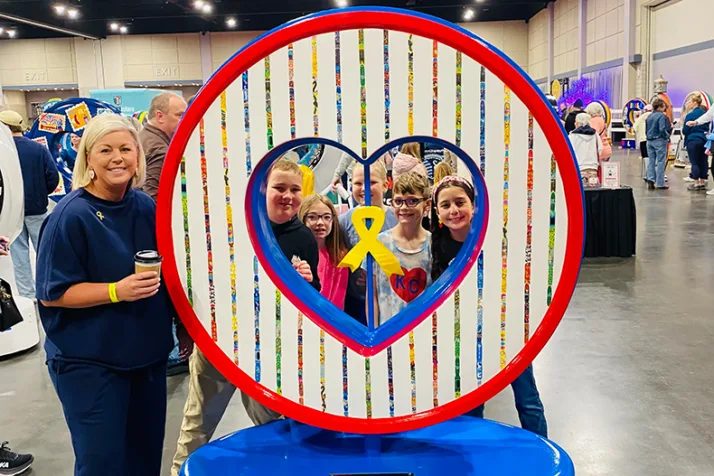 Olathe School Raises 10K For Parade Of Hearts Sculpture