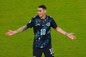 Paraguay S Almiron First To Receive Red Card
