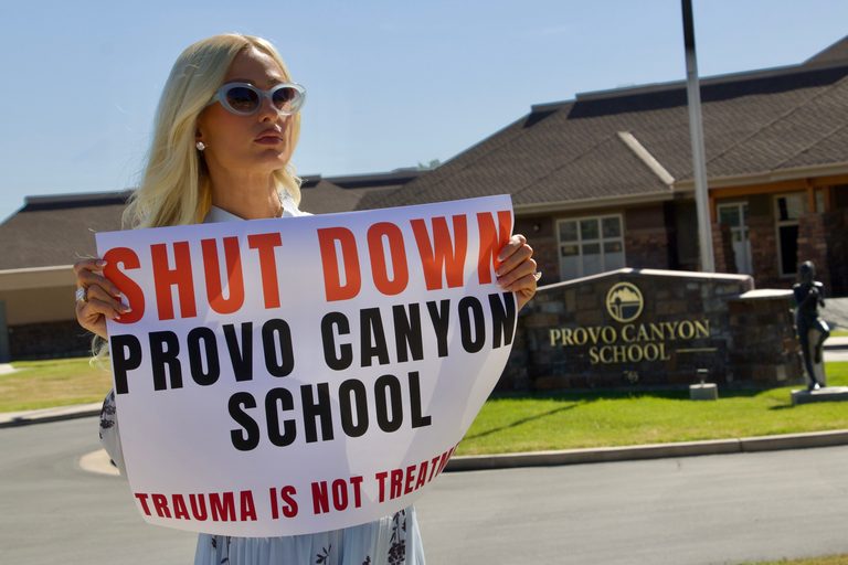 Paris Hilton Returns To Utah School