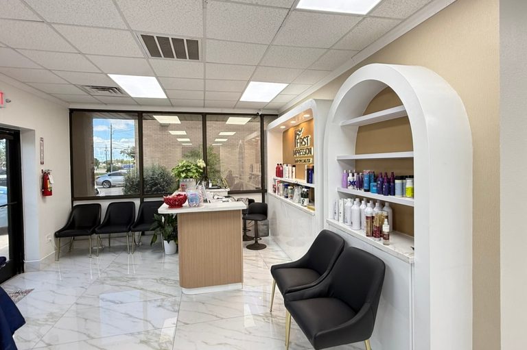 Pearland Hair Salon Relocates