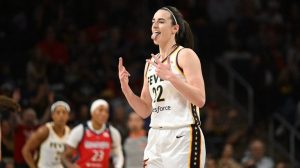 Phoenix Mercury Favored Against Indiana Fever