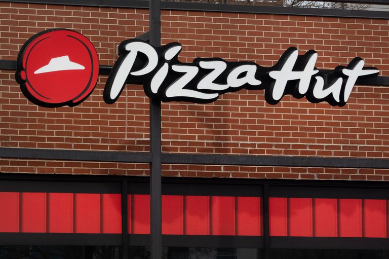 Pizza Hut Sold For 2 7 Billion