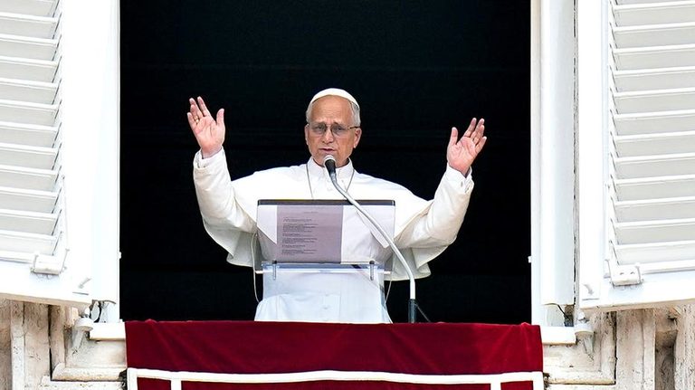 Pope Pleads With Breakaway Catholic Group