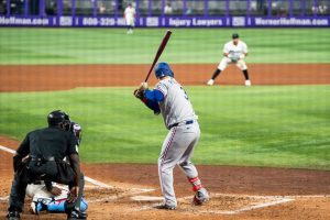Rangers Beat Blue Jays 6 5