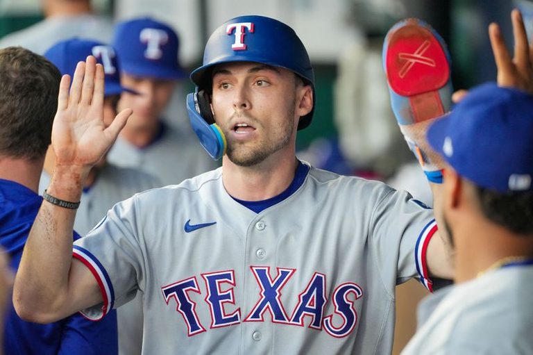 Rangers Place Evan Carter On Injured List