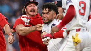 Red Sox S Willson Contreras Involved In Benches Clearing Scuffle