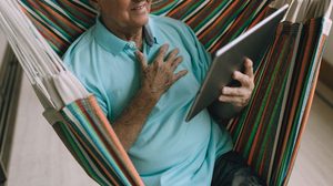 Retirees Face Increased Scam Risks During Summer Travel Season