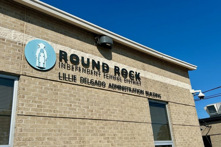 Round Rock Isd Students Excel On Staar Exams