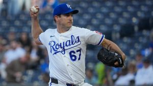Royals Seek Series Win