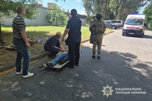 Russian Attacks Kill 10 In Ukraine