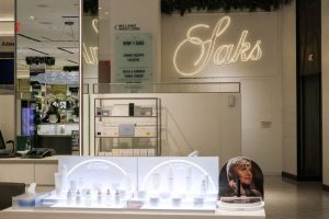 Saks Exits Bankruptcy Focuses On Luxury